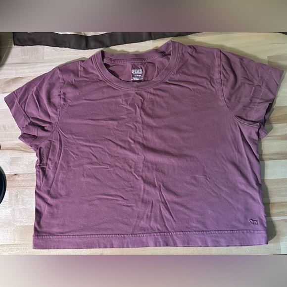 PINK Victoria's Secret Tops - PINK by Victorias Secret cropped tee